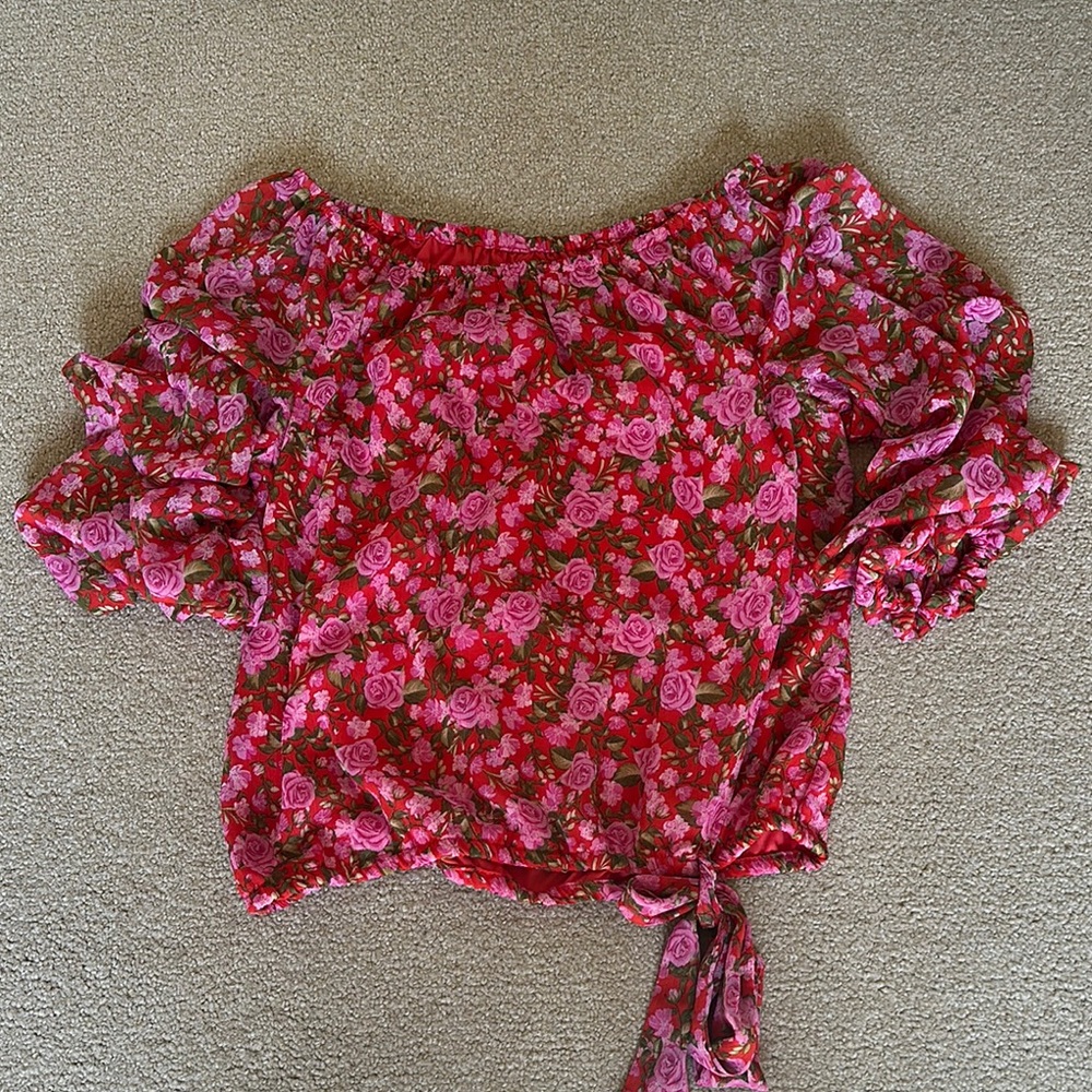 NWOT CeCe Pink and Red Floral Puff Sleeve Blouse Size L